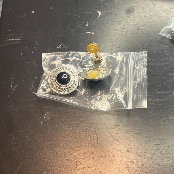 Dior Silver and Black Earrings - Picture 5 of 6